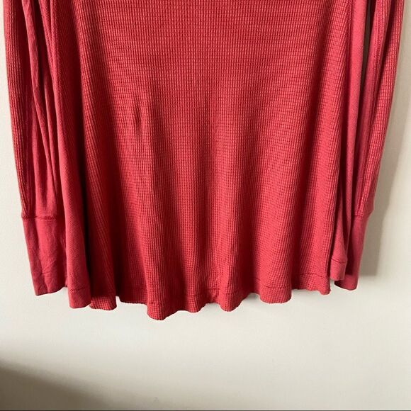 NWOT-FREE People “Malibu” High Low Thermal - Picture 8 of 13